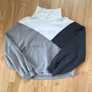 Abercrombie & Fitch Tri-Tone Sweatshirt - Cream, Gray, Black